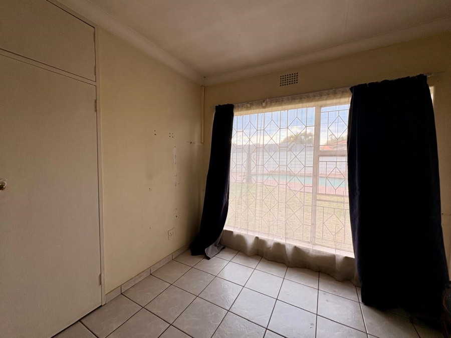 3 Bedroom Property for Sale in Dalpark Proper Gauteng