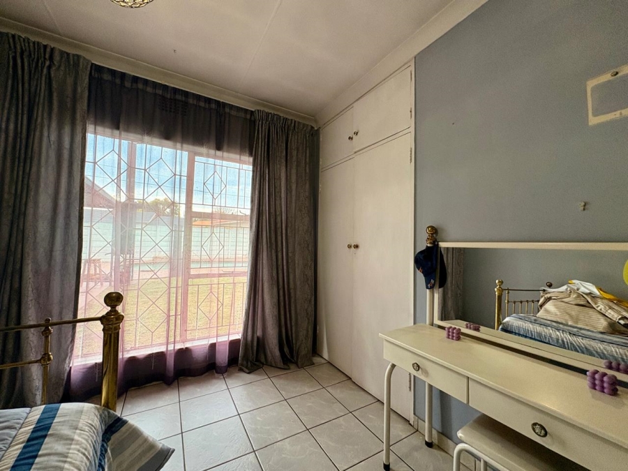 3 Bedroom Property for Sale in Dalpark Proper Gauteng