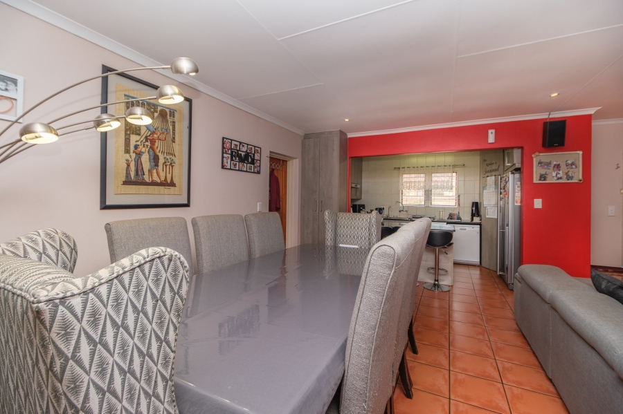 3 Bedroom Property for Sale in Ruimsig Gauteng