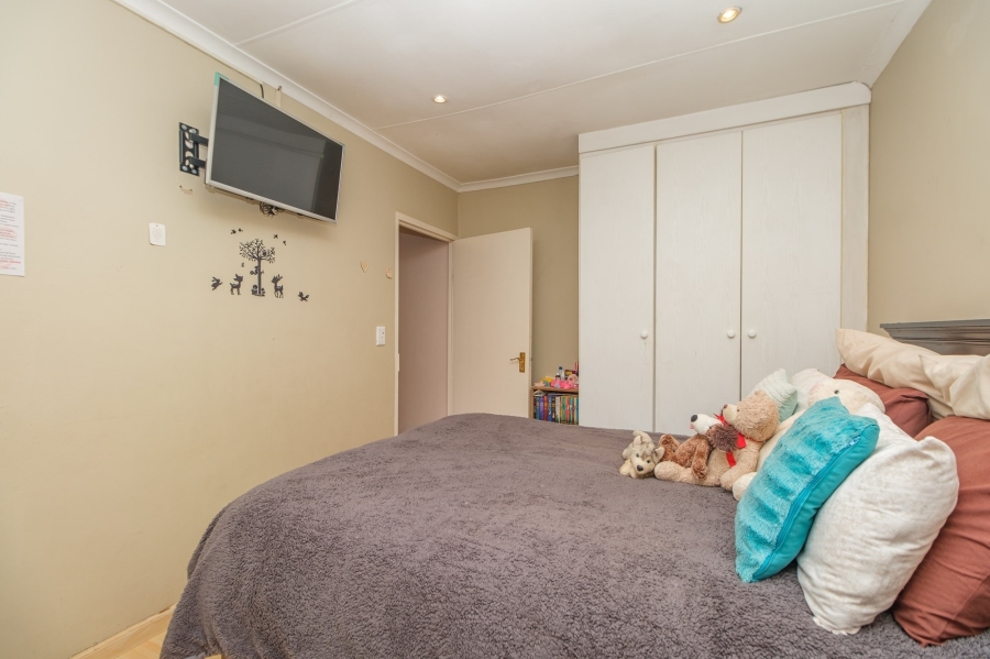 3 Bedroom Property for Sale in Ruimsig Gauteng
