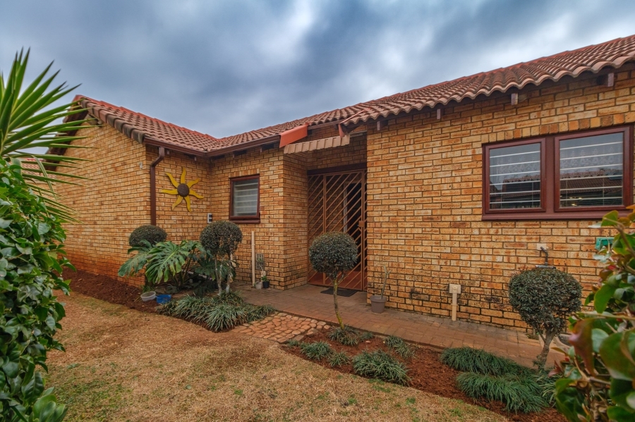 3 Bedroom Property for Sale in Ruimsig Gauteng