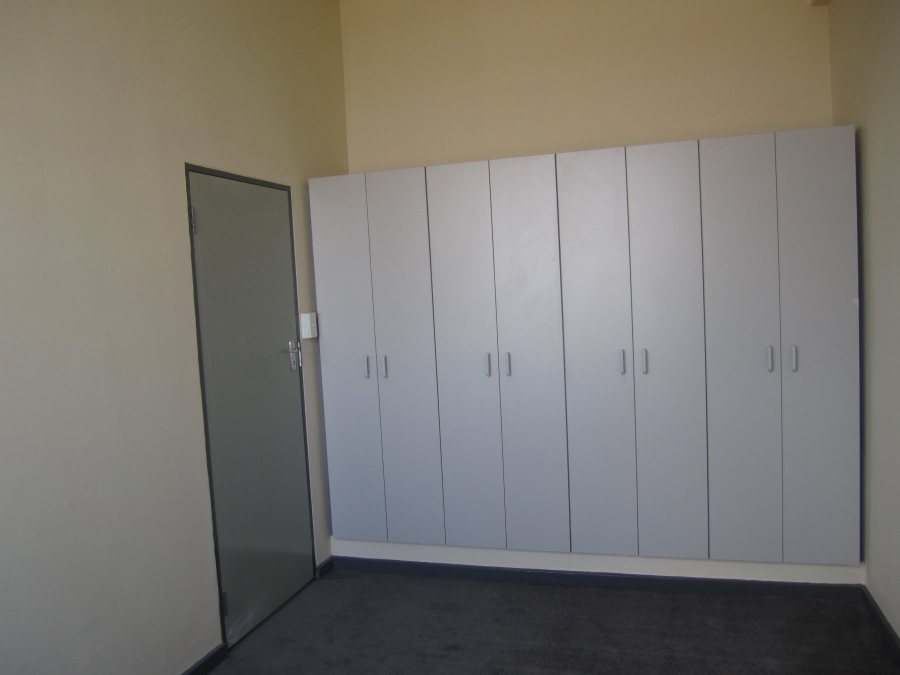 To Let 2 Bedroom Property for Rent in Wolhuter Gauteng
