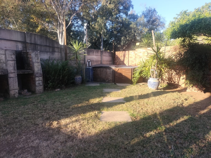 2 Bedroom Property for Sale in Bellairspark Gauteng