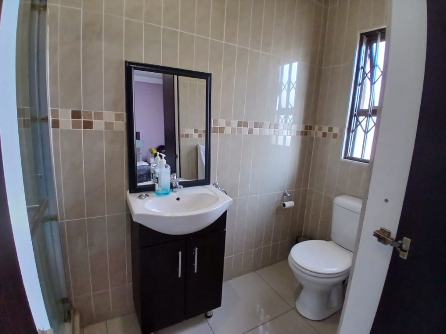 2 Bedroom Property for Sale in Brackendowns Gauteng
