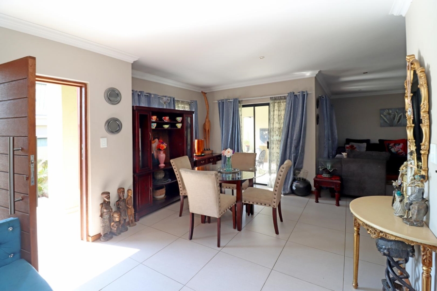 4 Bedroom Property for Sale in Thatchfield Hills Gauteng