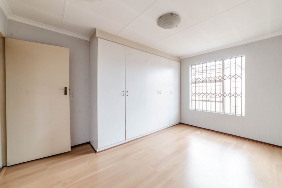 4 Bedroom Property for Sale in Buccleuch Gauteng