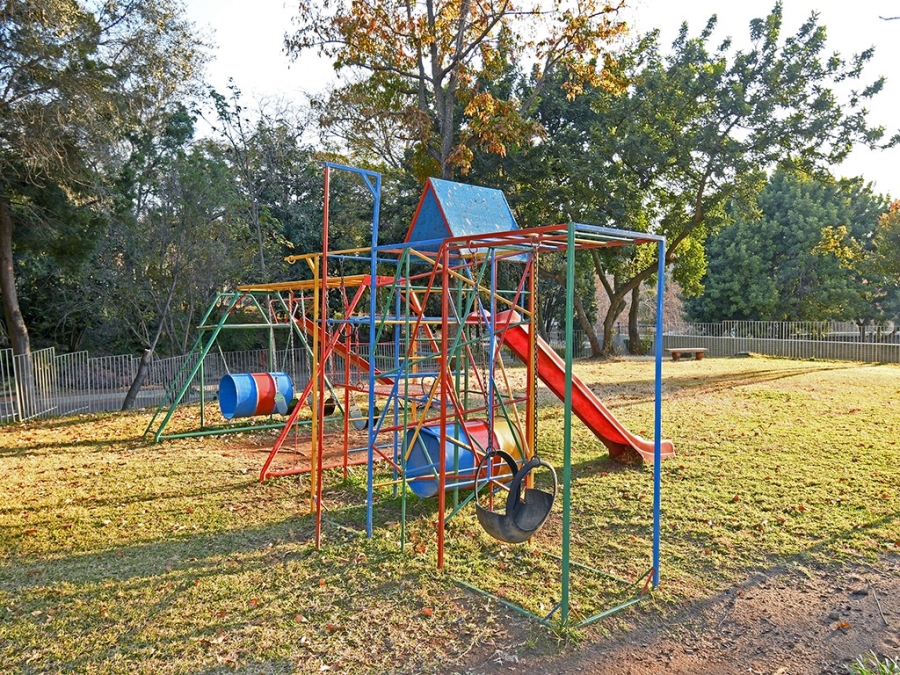 3 Bedroom Property for Sale in Sandhurst Gauteng