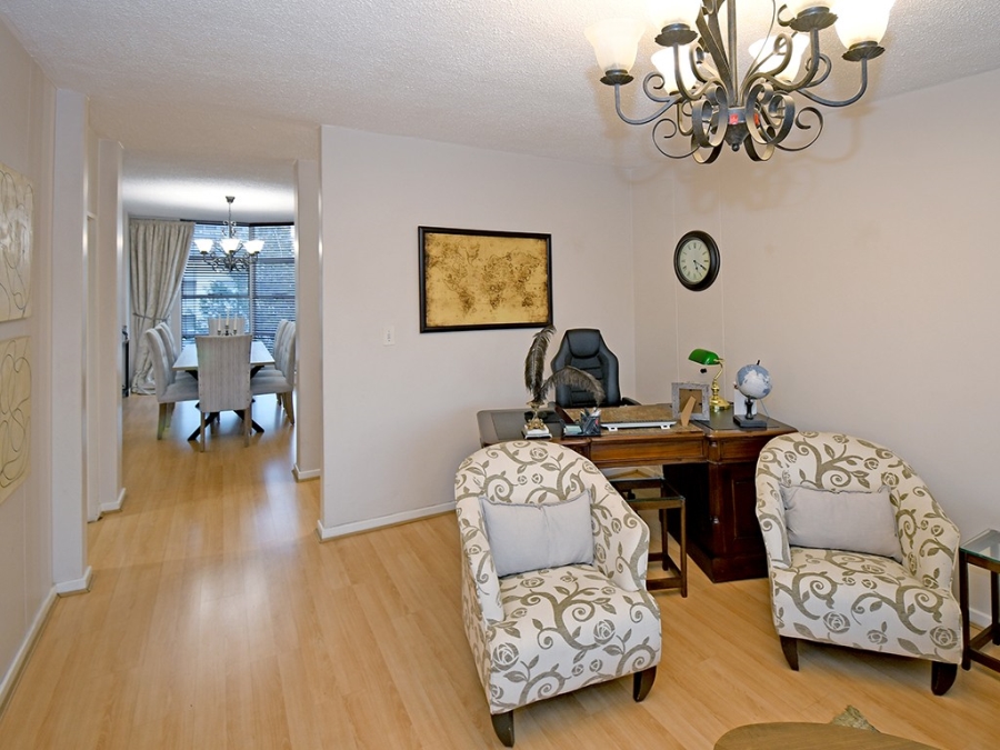 3 Bedroom Property for Sale in Sandhurst Gauteng