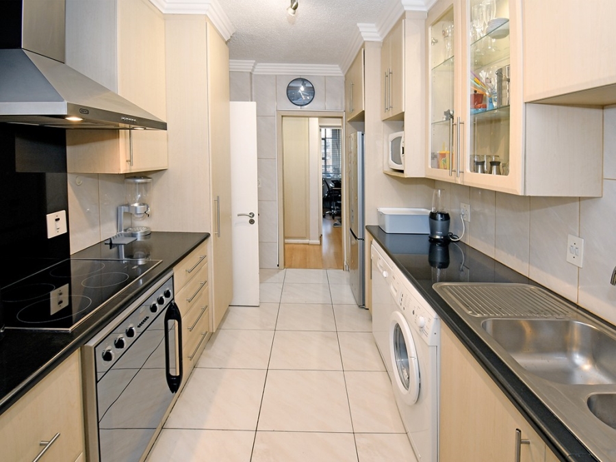 3 Bedroom Property for Sale in Sandhurst Gauteng