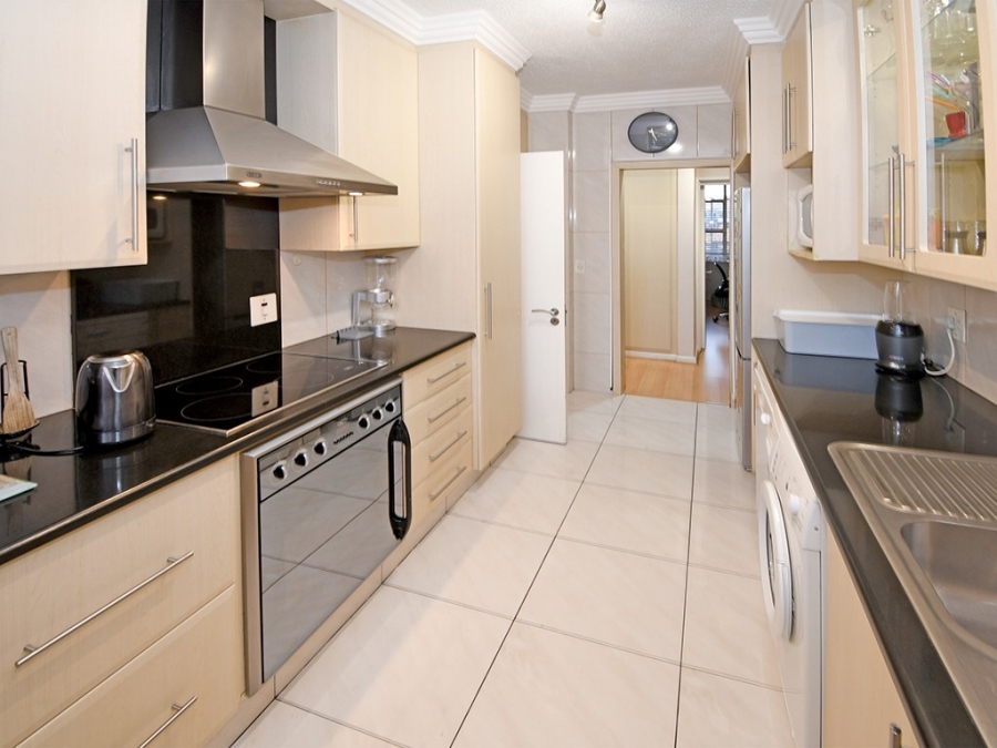 3 Bedroom Property for Sale in Sandhurst Gauteng