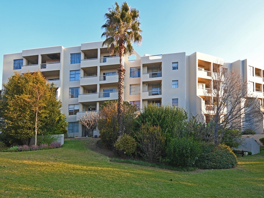 3 Bedroom Property for Sale in Sandhurst Gauteng