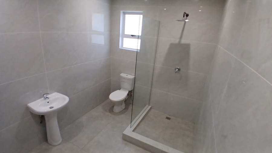 5 Bedroom Property for Sale in Wierda Park Gauteng