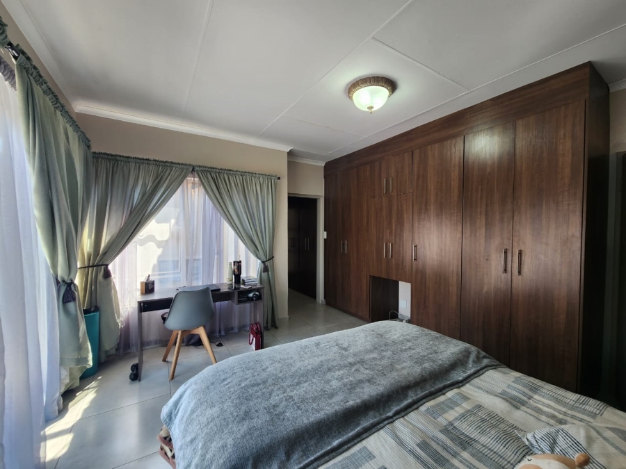 3 Bedroom Property for Sale in Risiville Gauteng