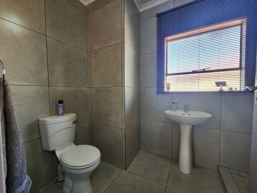 3 Bedroom Property for Sale in Risiville Gauteng