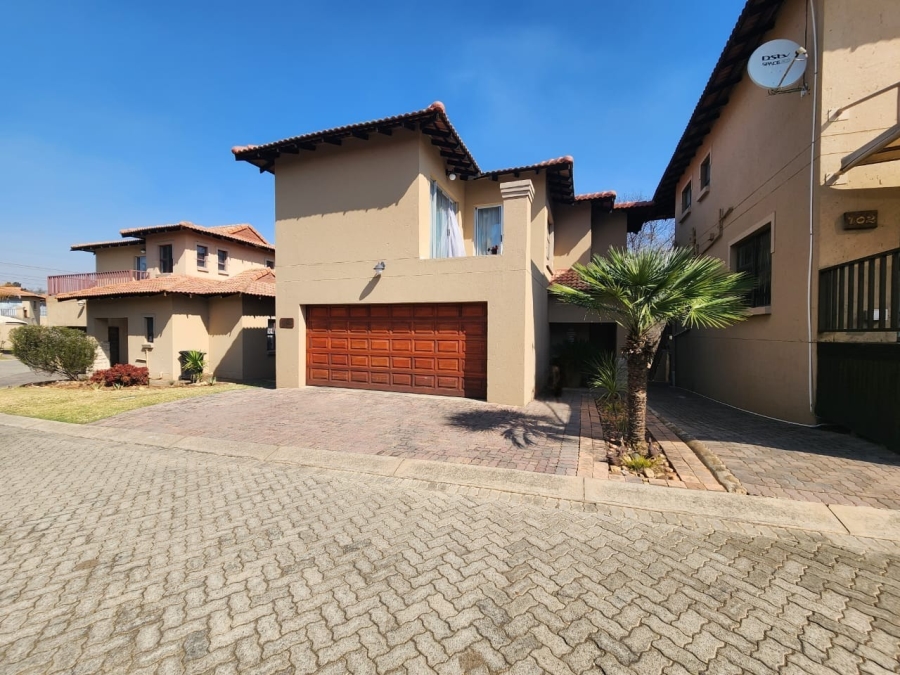 3 Bedroom Property for Sale in Risiville Gauteng