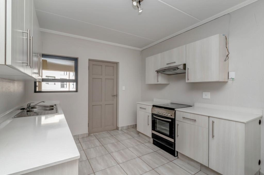 2 Bedroom Property for Sale in Beverley Gauteng