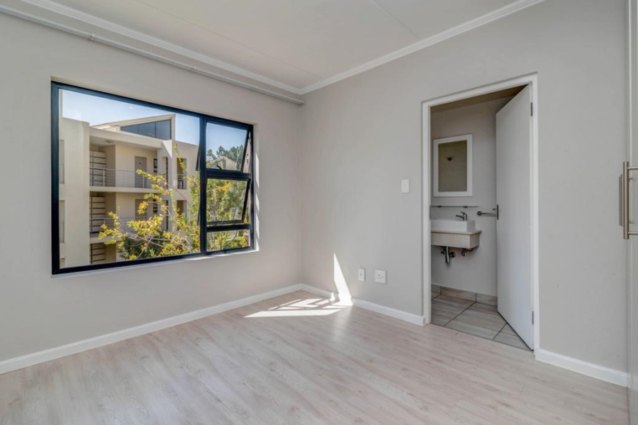 2 Bedroom Property for Sale in Beverley Gauteng