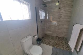 3 Bedroom Property for Sale in Brackenhurst Gauteng