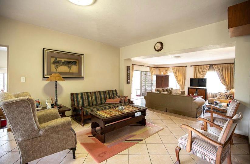 4 Bedroom Property for Sale in Zwavelpoort Gauteng