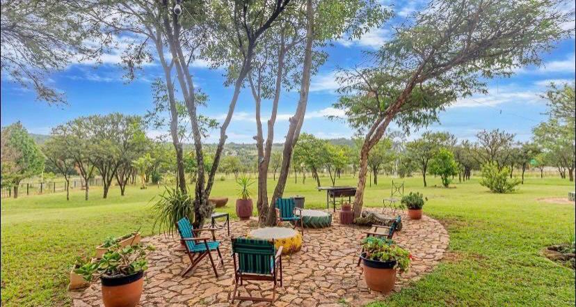 4 Bedroom Property for Sale in Zwavelpoort Gauteng