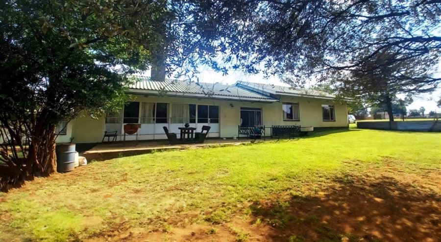3 Bedroom Property for Sale in Kookrus Gauteng