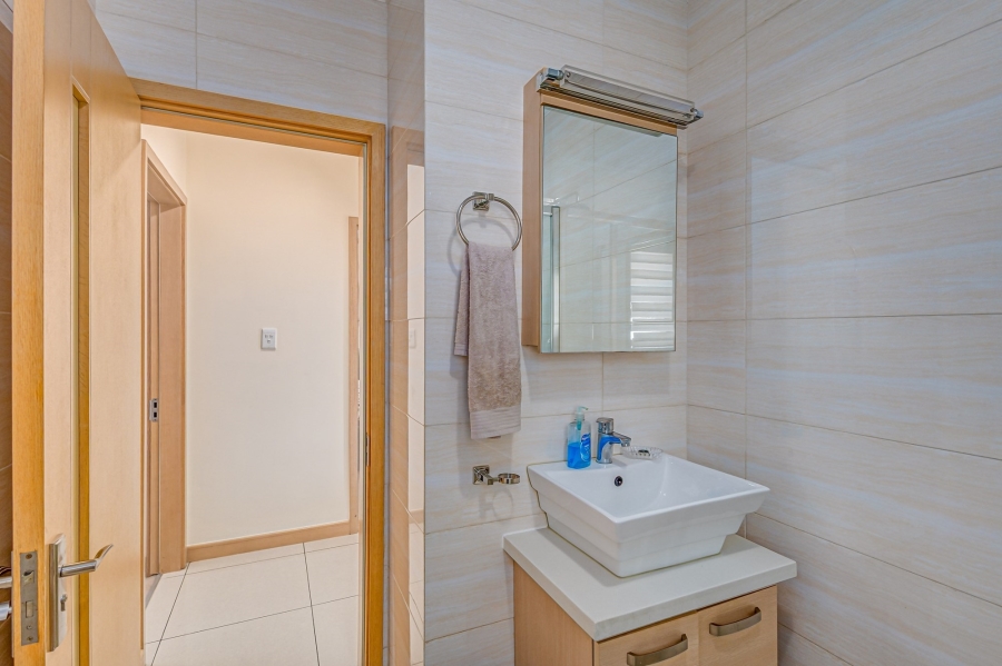 2 Bedroom Property for Sale in Broadacres Gauteng