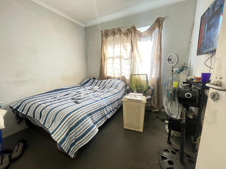 3 Bedroom Property for Sale in Die Hoewes Gauteng