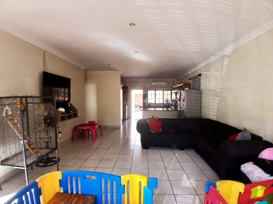 To Let 3 Bedroom Property for Rent in Wonderboom South Gauteng