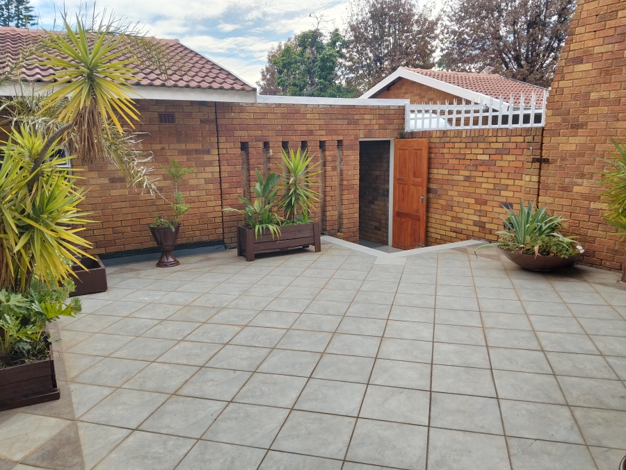 3 Bedroom Property for Sale in Bedford Gardens Gauteng