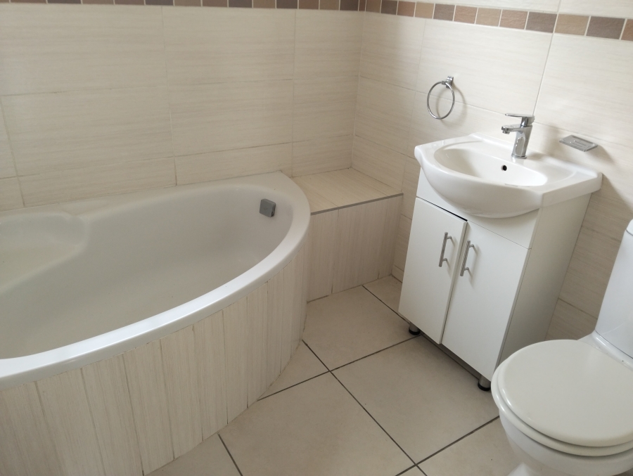 3 Bedroom Property for Sale in Bedford Gardens Gauteng