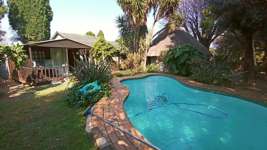 3 Bedroom Property for Sale in Weltevreden Park Gauteng
