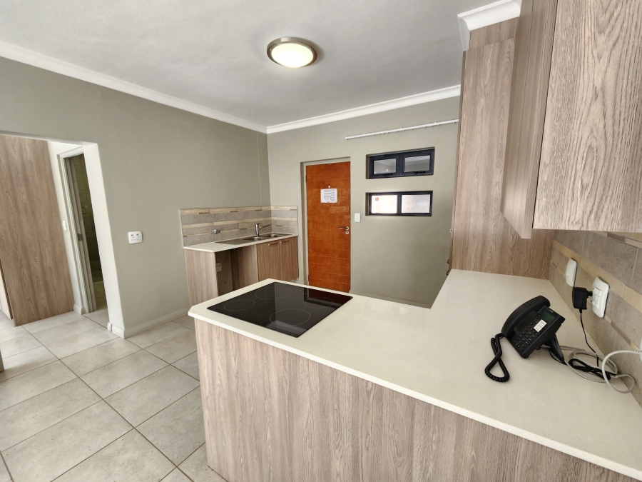 1 Bedroom Property for Sale in Waterkloof Marina Retirement Estate Gauteng