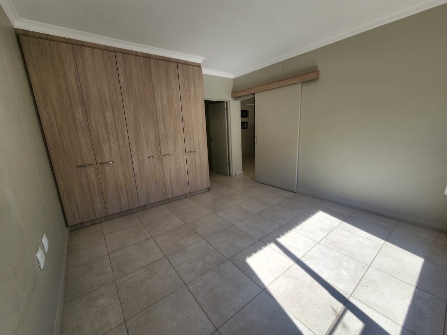 1 Bedroom Property for Sale in Waterkloof Marina Retirement Estate Gauteng