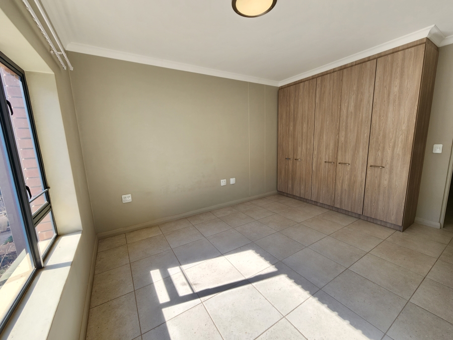 1 Bedroom Property for Sale in Waterkloof Marina Retirement Estate Gauteng