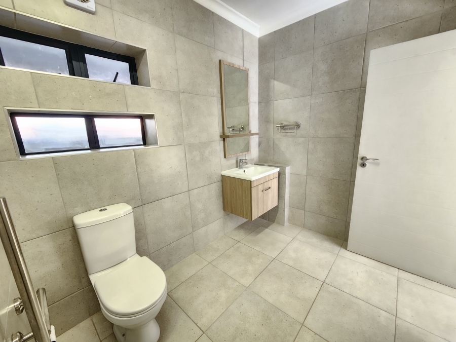 1 Bedroom Property for Sale in Waterkloof Marina Retirement Estate Gauteng