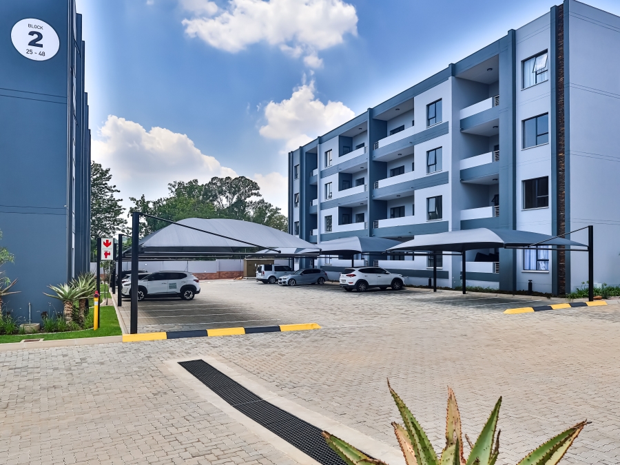 2 Bedroom Property for Sale in Halfway House Gauteng