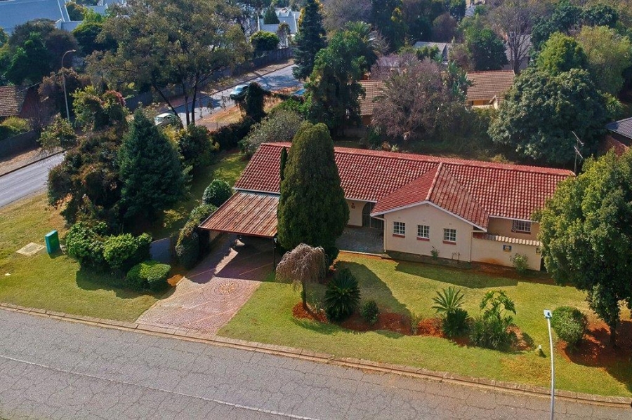 3 Bedroom Property for Sale in Northcliff Gauteng