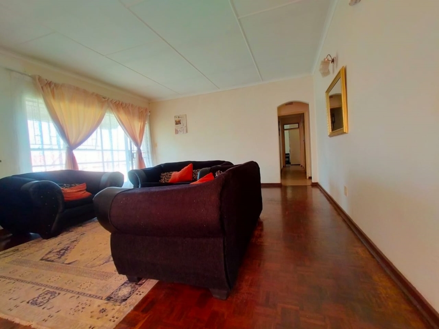 4 Bedroom Property for Sale in Glen Harvie Gauteng