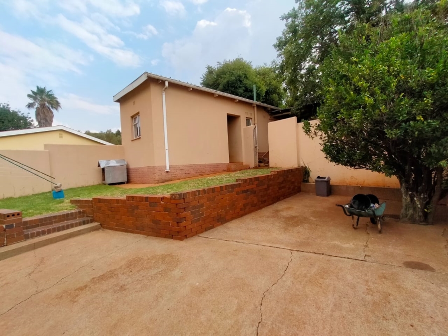 4 Bedroom Property for Sale in Glen Harvie Gauteng