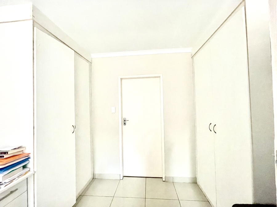 3 Bedroom Property for Sale in Noordwyk Gauteng