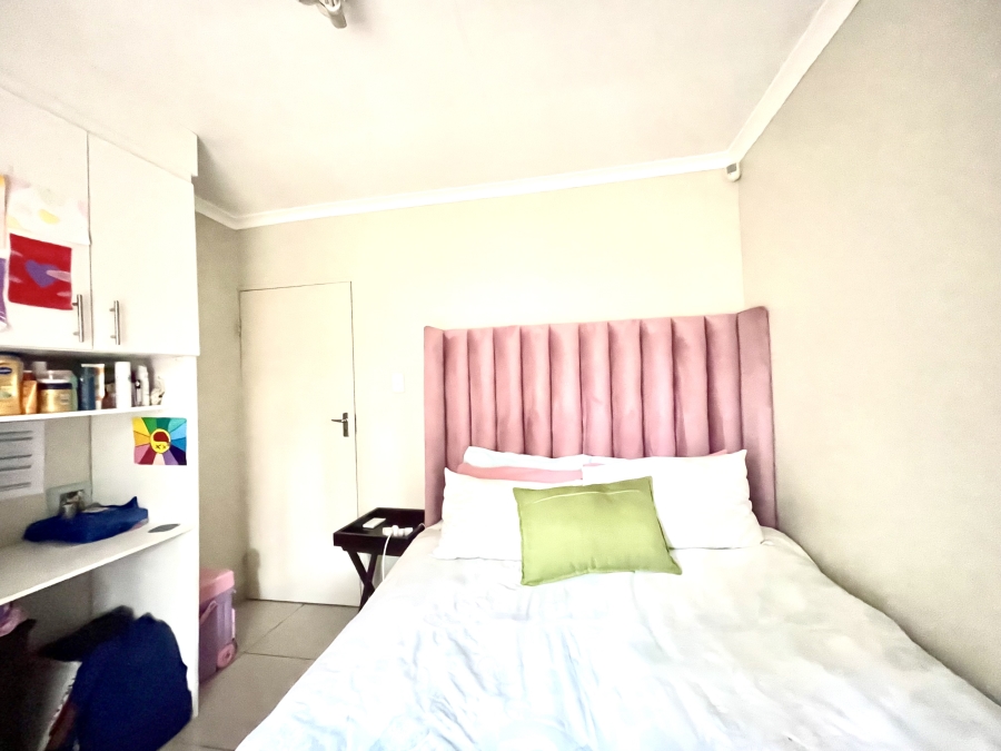 3 Bedroom Property for Sale in Noordwyk Gauteng