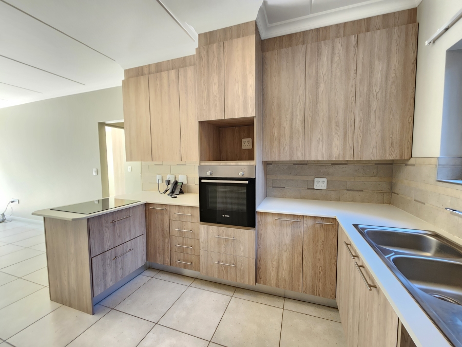 2 Bedroom Property for Sale in Waterkloof Marina Retirement Estate Gauteng
