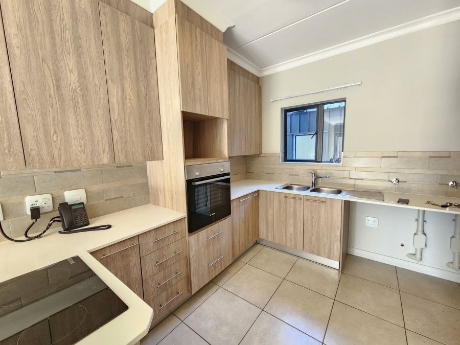 2 Bedroom Property for Sale in Waterkloof Marina Retirement Estate Gauteng