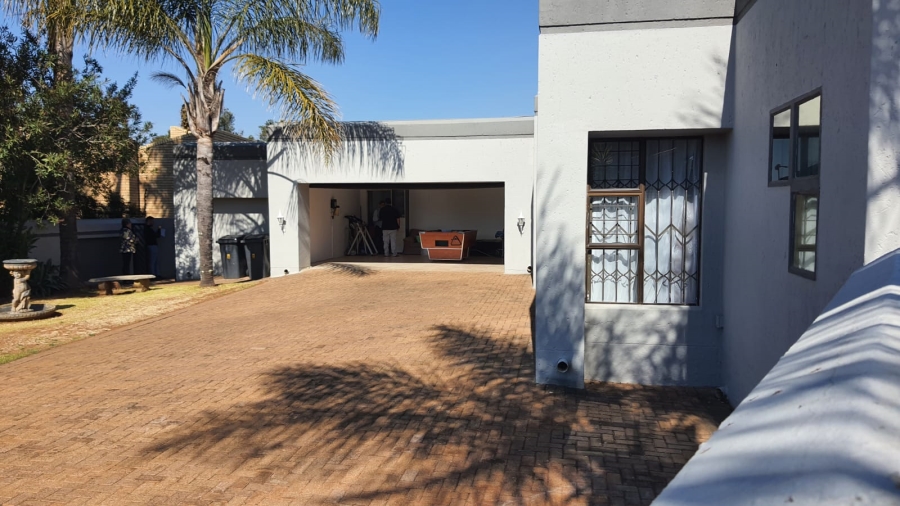 3 Bedroom Property for Sale in Noordkruin Gauteng