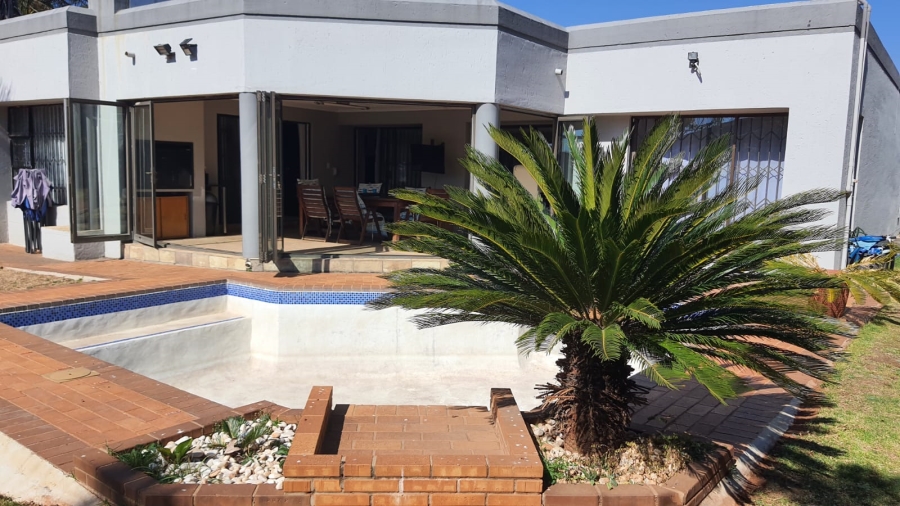 3 Bedroom Property for Sale in Noordkruin Gauteng