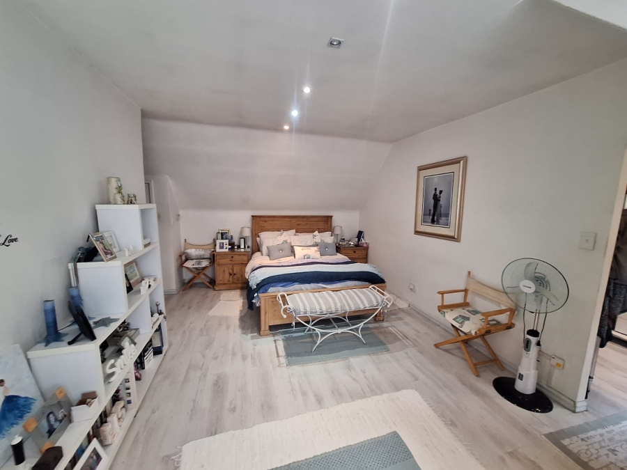 3 Bedroom Property for Sale in Eastleigh Ridge Gauteng
