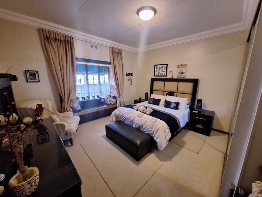 3 Bedroom Property for Sale in Eastleigh Ridge Gauteng