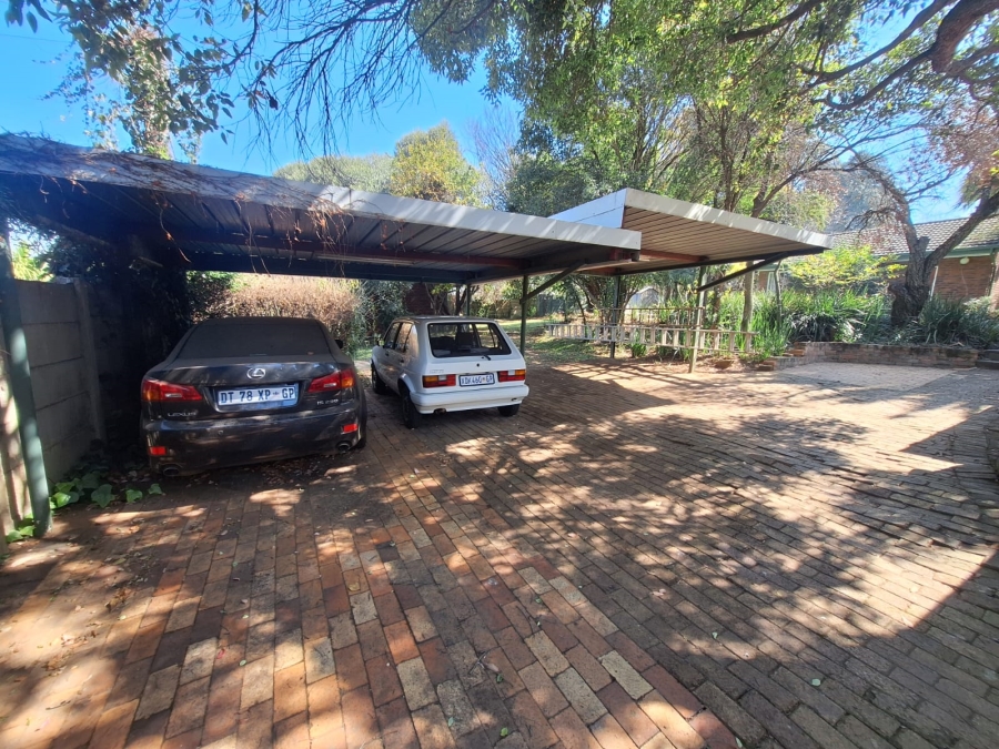 3 Bedroom Property for Sale in Eastleigh Ridge Gauteng