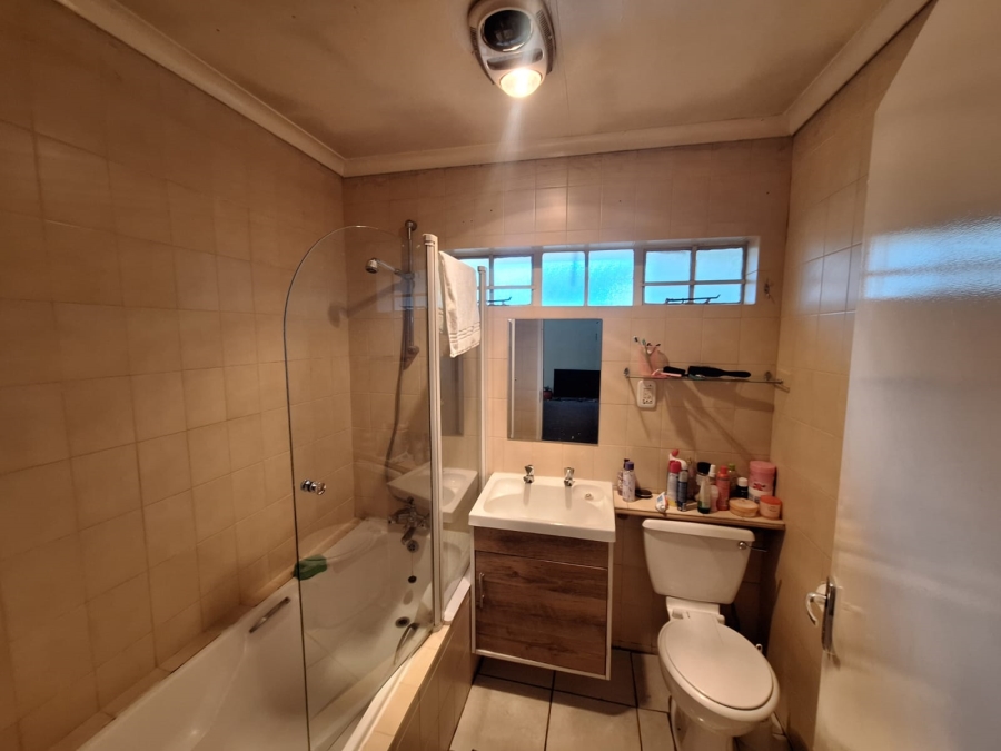 3 Bedroom Property for Sale in Eastleigh Ridge Gauteng