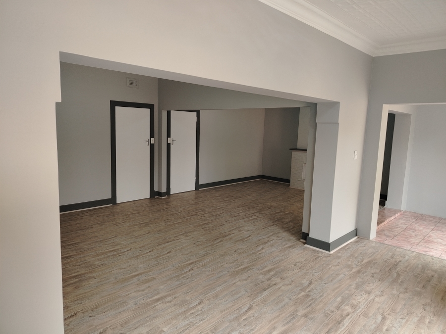 To Let 3 Bedroom Property for Rent in Selection Park Gauteng